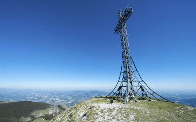 Idea di viaggio: destinazione Monte Catria