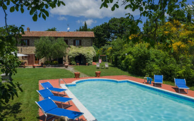 Nature, art and panoramic pool: Villa Petroia is the perfect solution for your holiday in Umbria